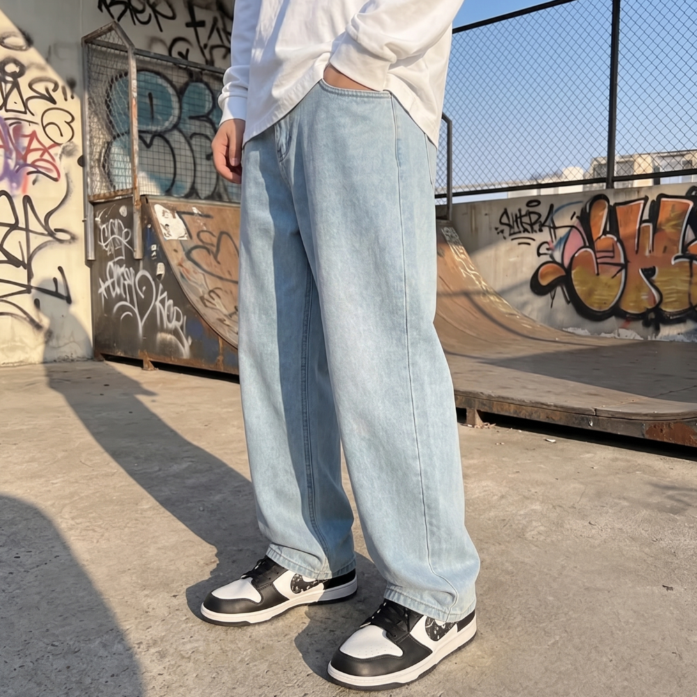 Loose Fit Baggy Jeans