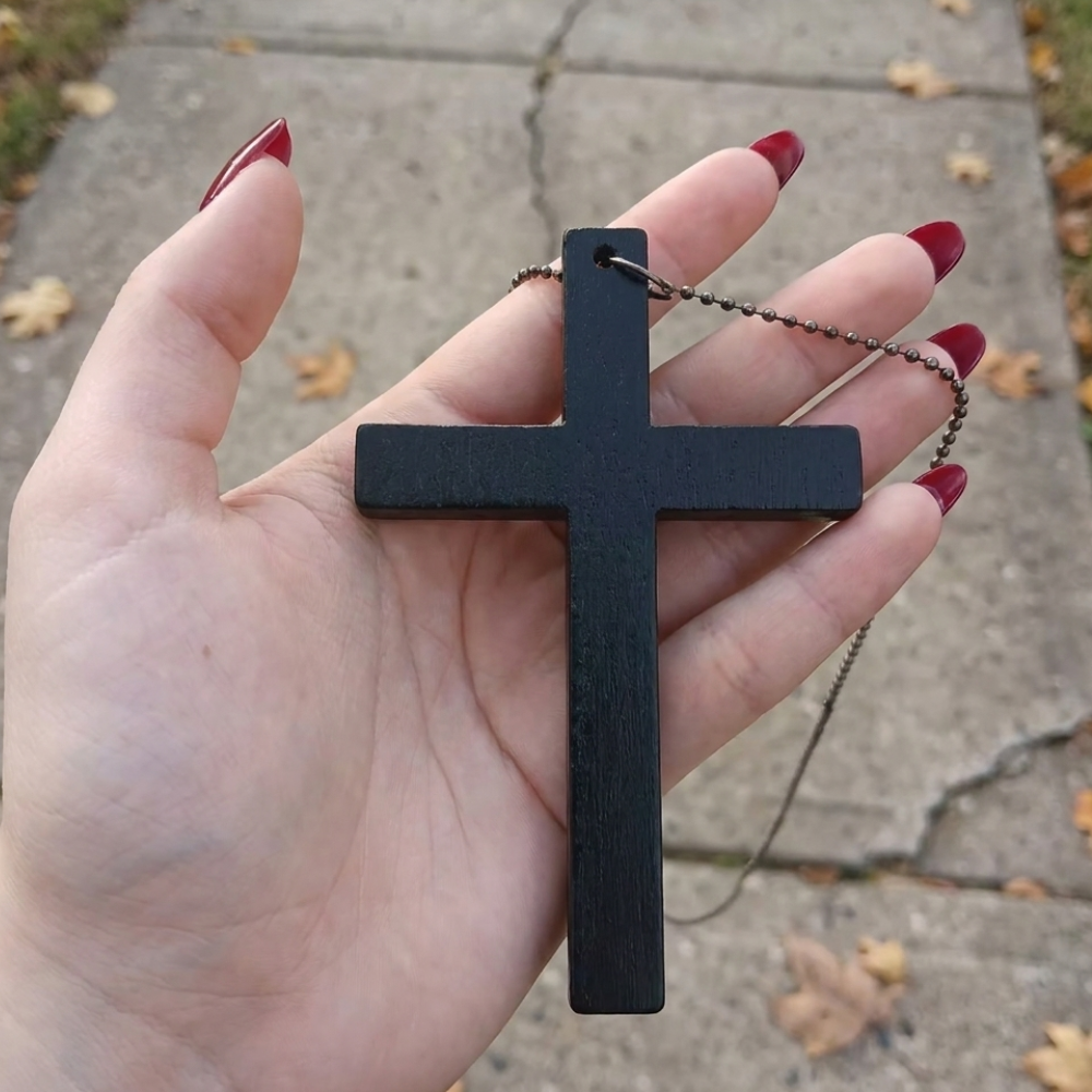 Y2K Gothic Cross Necklace