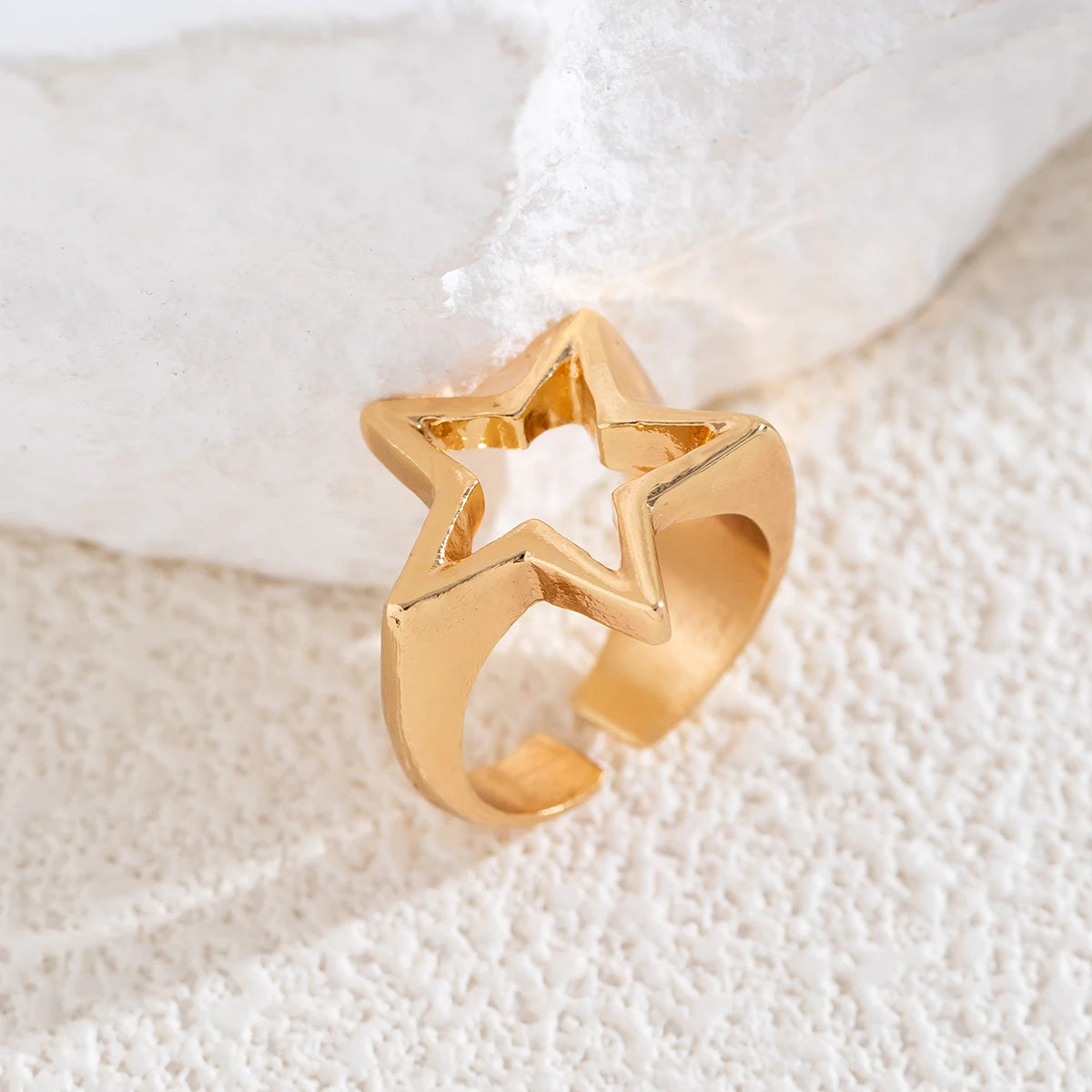 Gold Star Y2K Ring