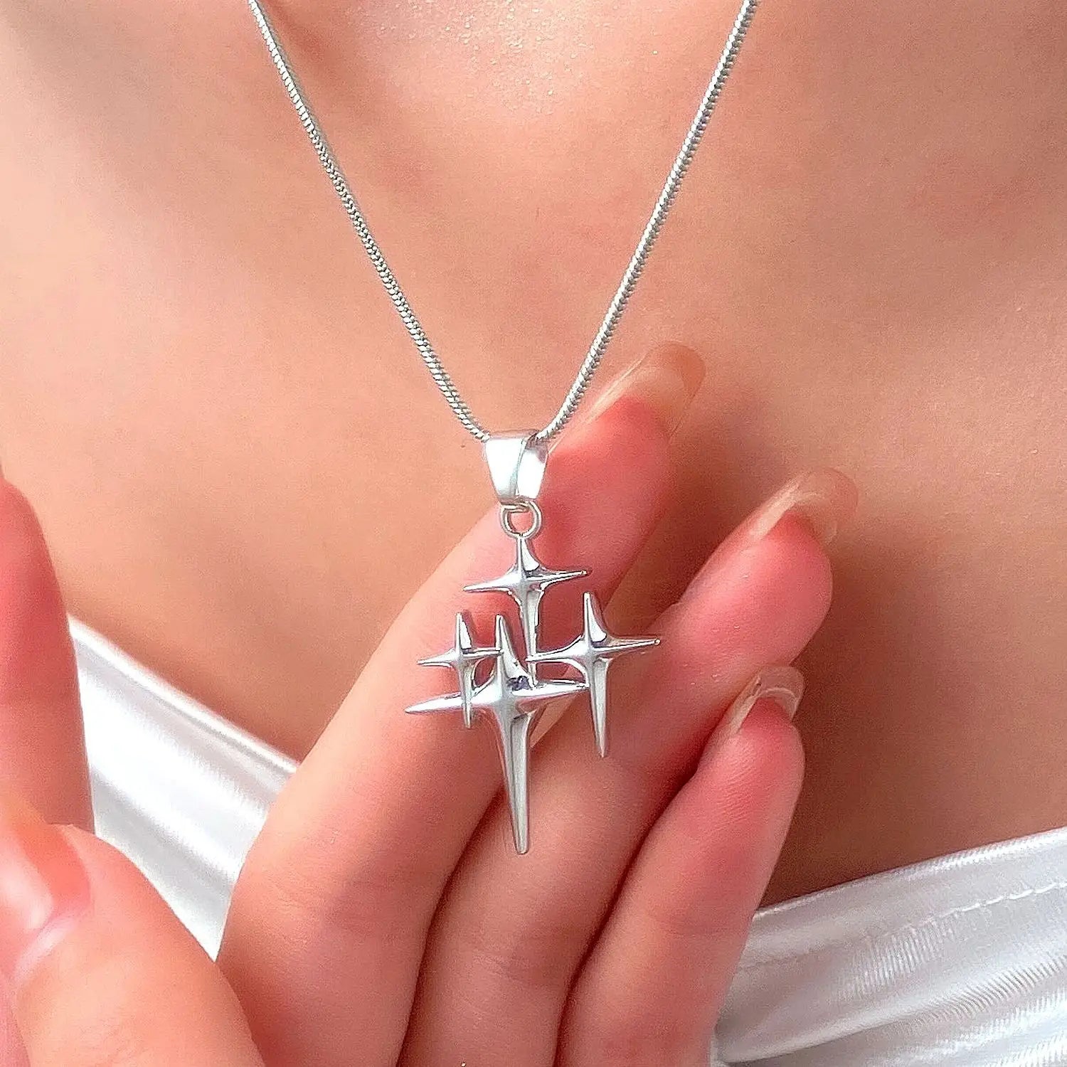 Y2K Silver Star Necklace