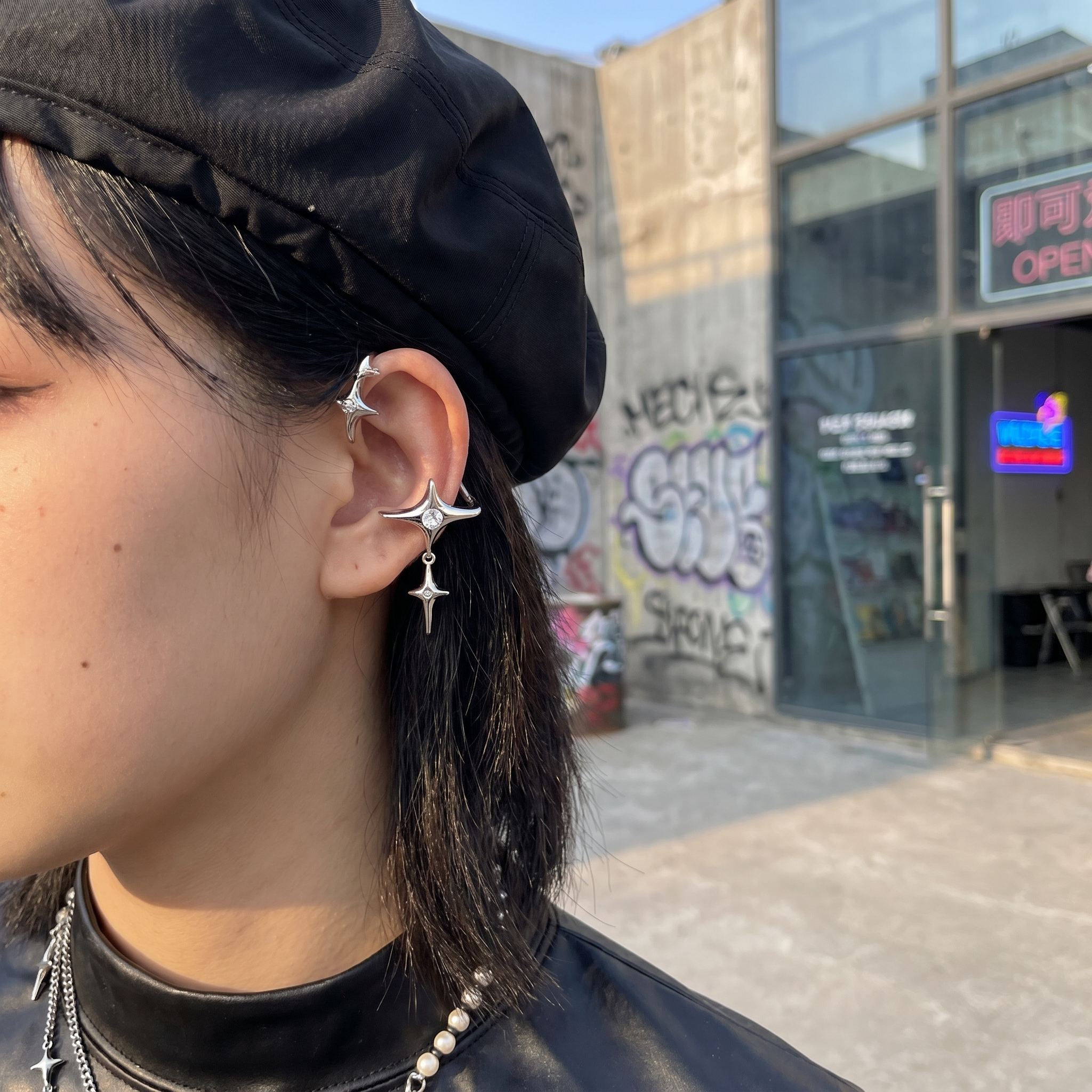 Y2K Star Clip Earrings