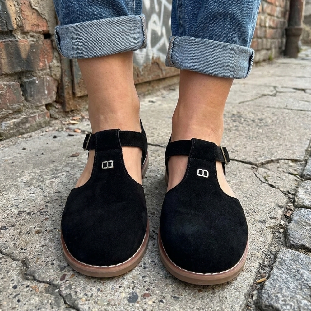 Closed Toe Fisherman Sandals