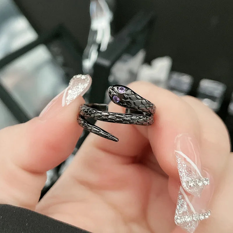 Y2K Black Snake Ring