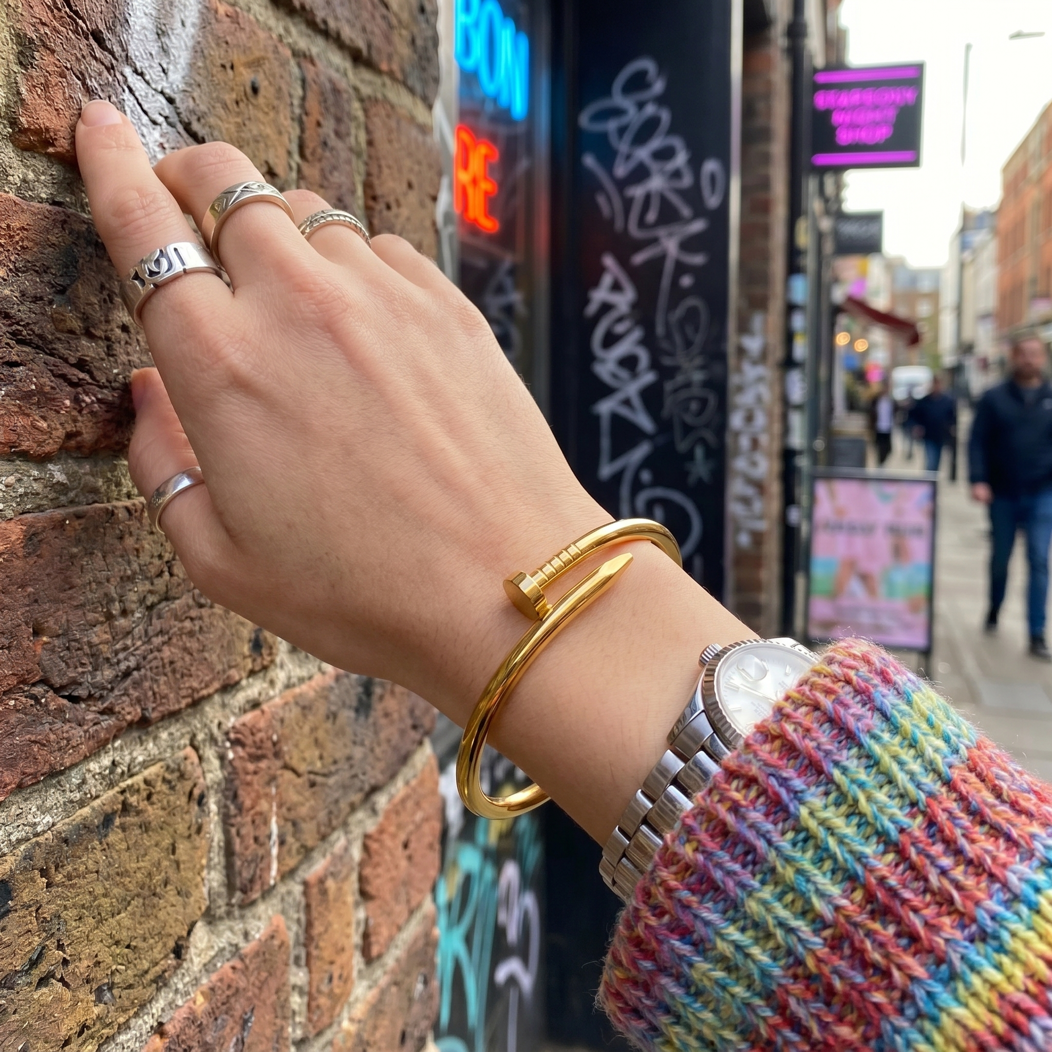 Y2K Gold Nail Bracelet